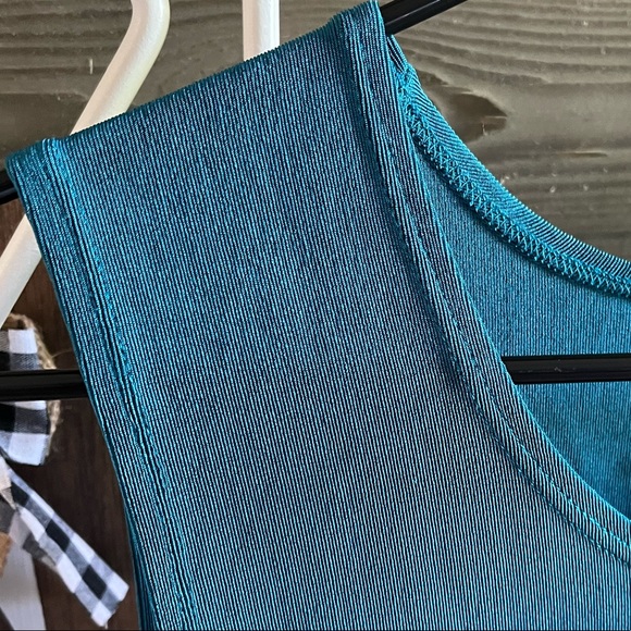 Coldwater Creek teal tank top size large 14/16 - Picture 2 of 4